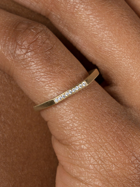 Pavé Thin Apex Ring